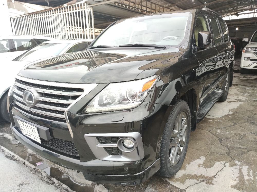 Lexus LX